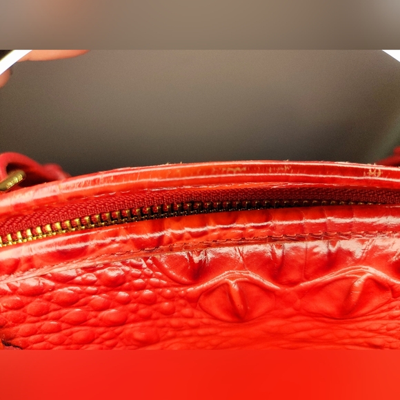 Brahmin Melbourne leather crocodile embossed asher purse - Picture 7 of 16